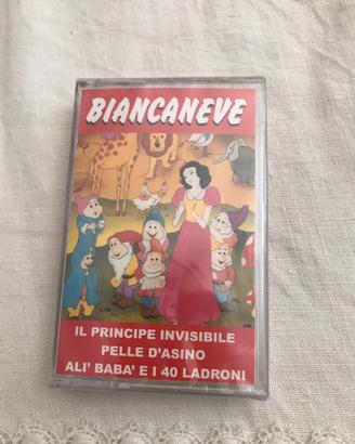 Musicassetta  audio fiabe , anno 1997 siae