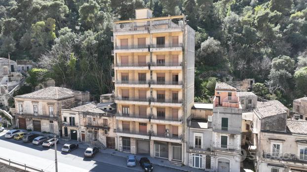 Appartamento a Modica (RG) - Modica Bassa