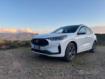 Ford kuga st line