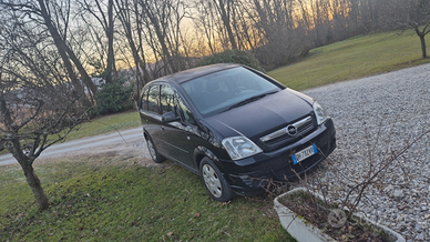 Opel Meriva 1.3 cdti multijet