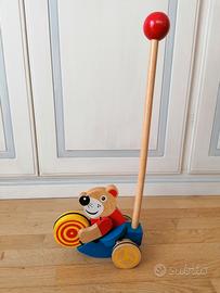 Giocattolo in legno, spingere orsetto