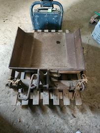 pala posteriore ribaltabile