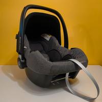 Seggiolino auto neonato  i-Size 0-12 Maxi-Cosi