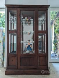 Vetrinetta con specchi e mensole in vetro 