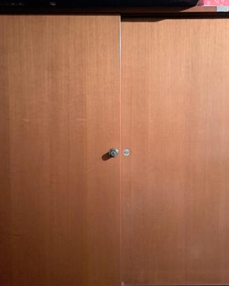 2 mobile in legno  bin