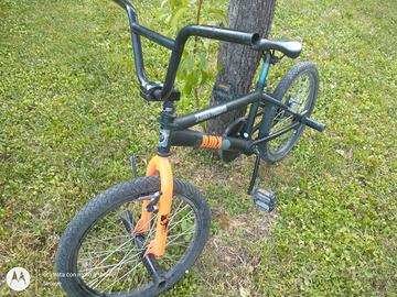  BMX e mountain bike 