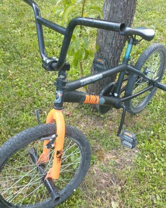  BMX e mountain bike 