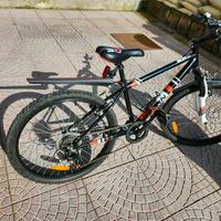 bici stupenda Rockrider 500 Bitwin