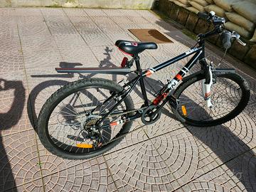 bici stupenda Rockrider 500 Bitwin