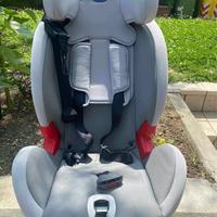 Seggiolino auto Chicco YOUniverse FIX 9-36 Kg.