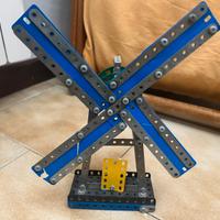 Meccano elettrico