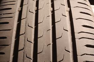 Treno di gomme estive