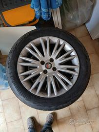  ruote con cerchi il lega 