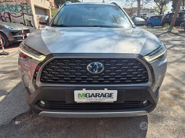 Toyota Corolla Cross 2.0 Hybrid 197 CV E-CVT Loung