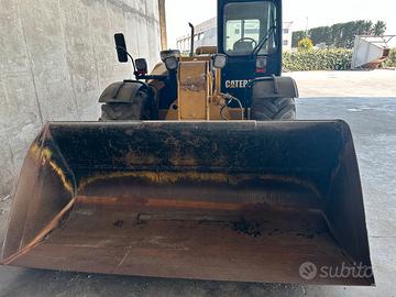 CATERPILLAR TH62 – Sollevatore telescopico