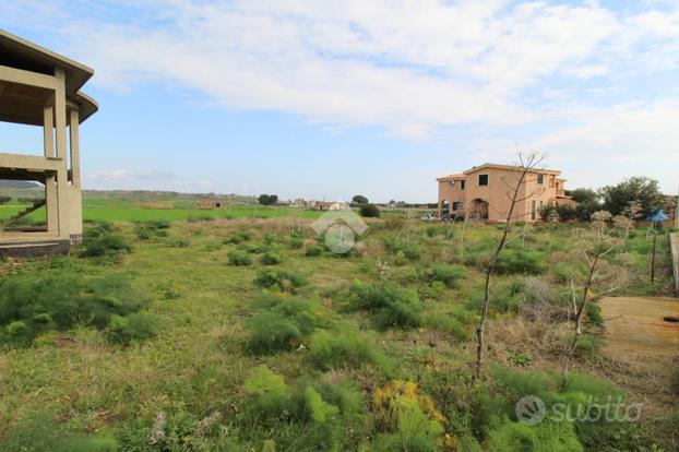 TER. RESIDENZIALE A ISOLA DI CAPO RIZZUTO