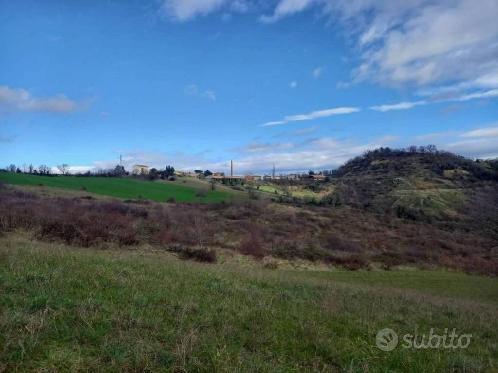 Immobile in asta di 70754 m² a Terre Roveresche - Vista 3