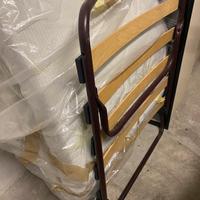 Brandina pieghevole a doghe