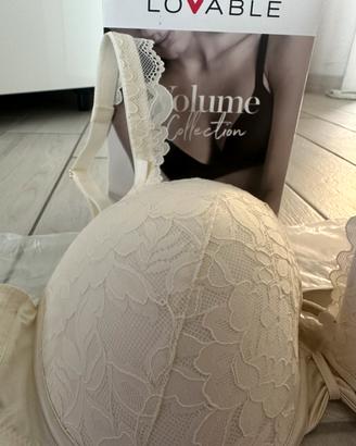 Reggiseno in pizzo bianco latte