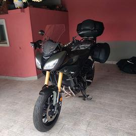Yamaha tracer 900 (2017)