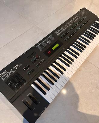 Yamaha Dx7s giapponese (Milano)