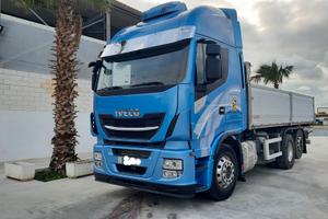 Motrice Stralis Hi Way 570 XP