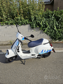 Piaggio Vespa GTV 300 140° anniversario