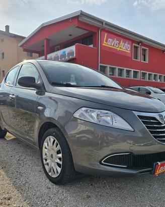 LANCIA Ypsilon 1.2 69 CV 5 porte Gold