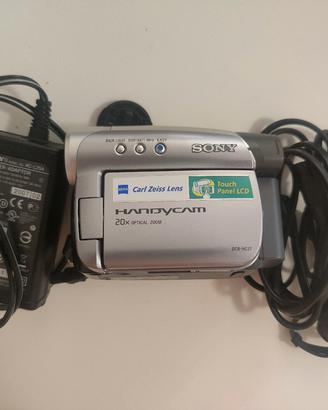 Videocamera Sony handycam dcr HC27e