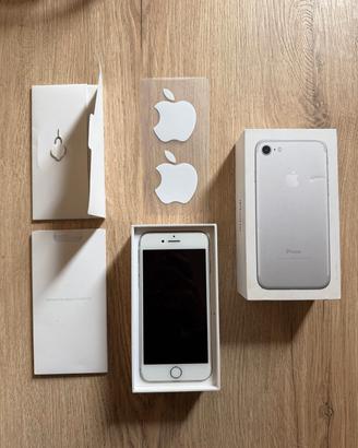 i phone 7 perfetto senza graffi componenti origina
