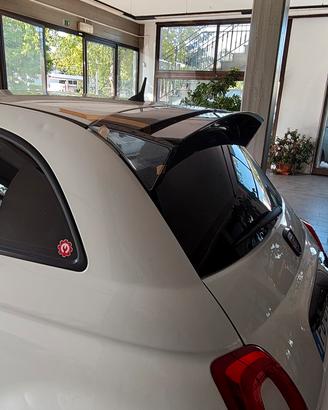 Spoiler in carbonio 500 Abarth 