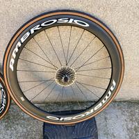 Ruote in carbonio Ambrosio