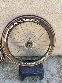 Ruote in carbonio Ambrosio