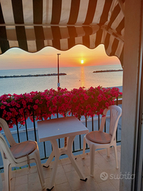 Attraversa e tuffati: a 10mt dalla spiaggia