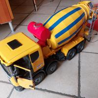 Bruder Betoniera Scania