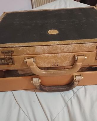 48 0re fendi due scomparti anni 80
