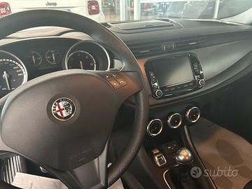 ALFA ROMEO Giulietta (2010-21) - 2015