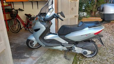 scooter Malaguti madison s200 2002