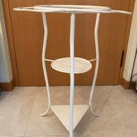 Vecchio porta catino salviette e brocca