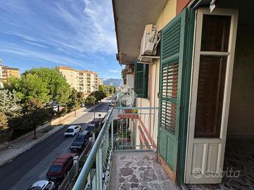 3 LOCALI A PALERMO
