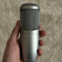 Microfono AKG perception 100