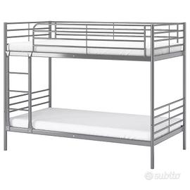 Letto a castello IKEA SVÄRTA e 2 materassi