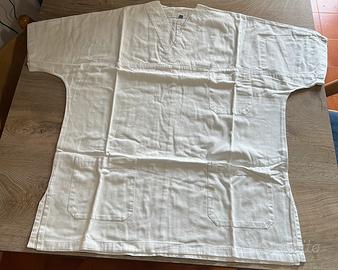 3 Casacche e 4 Pantaloni sanitari oss