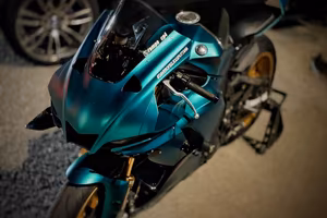 Yamaha R1