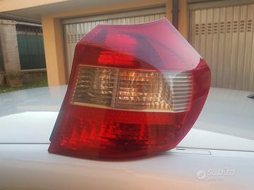 Bmw Serie 1 E87 faro posteriore destro perfetto