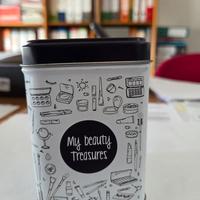 Scatolina in metallo nuova