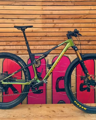 Orbea OIZ M10 mis. L 2024