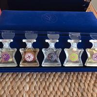 scatola con profumi bond n.9