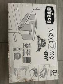 Lettino Next to me con lenzuola e riduttore