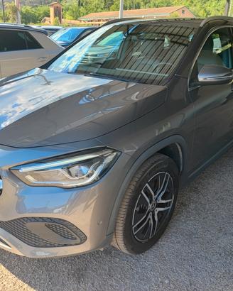 Mercedes-benz GLA 200 d Automatic Premium